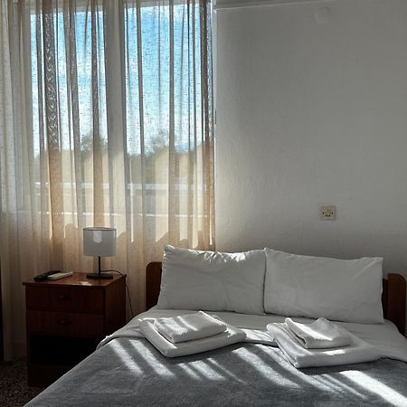 Prado Apartment Hotel Limin Litochorou Екстериор снимка