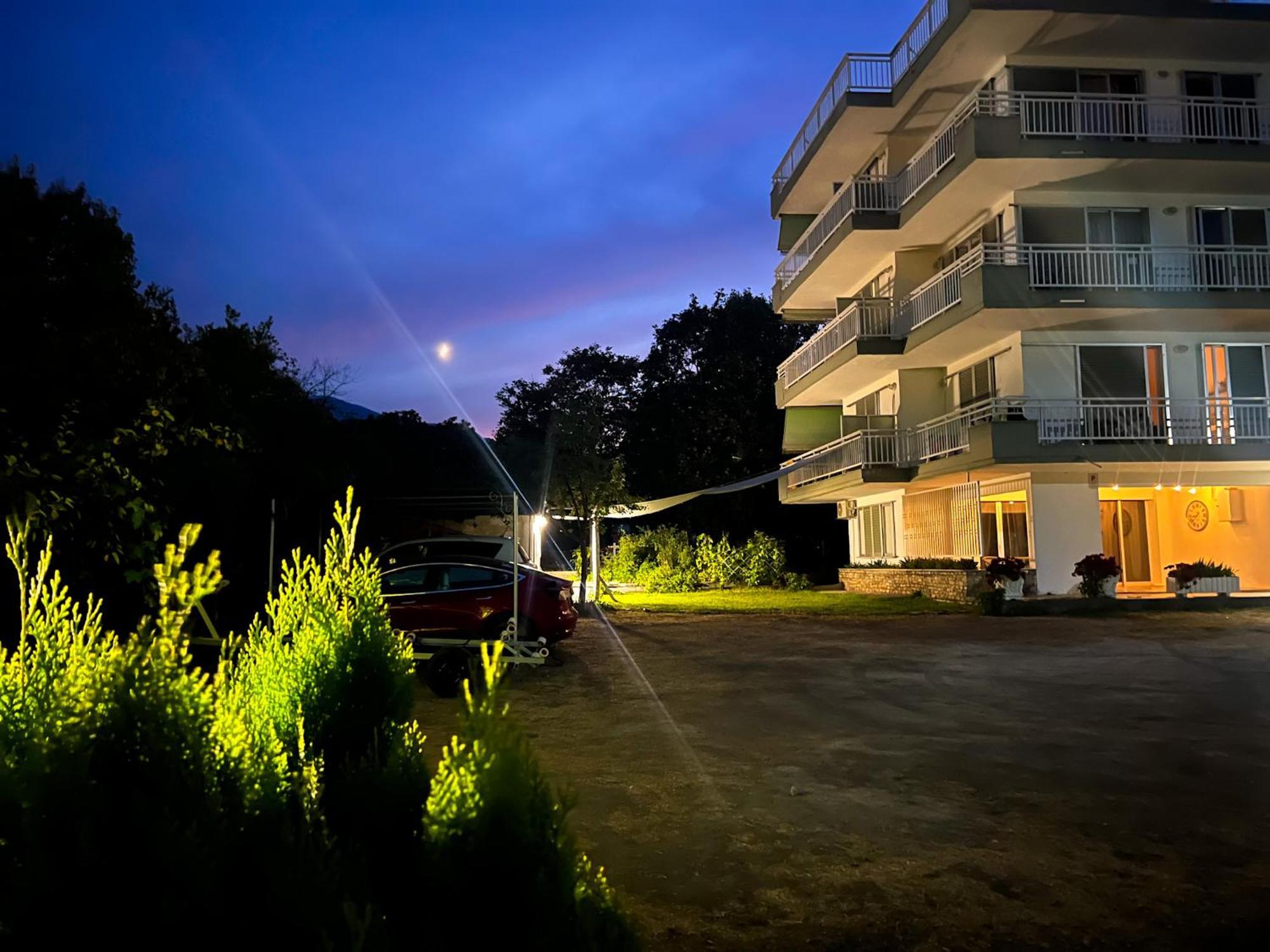 Prado Apartment Hotel Limin Litochorou Екстериор снимка