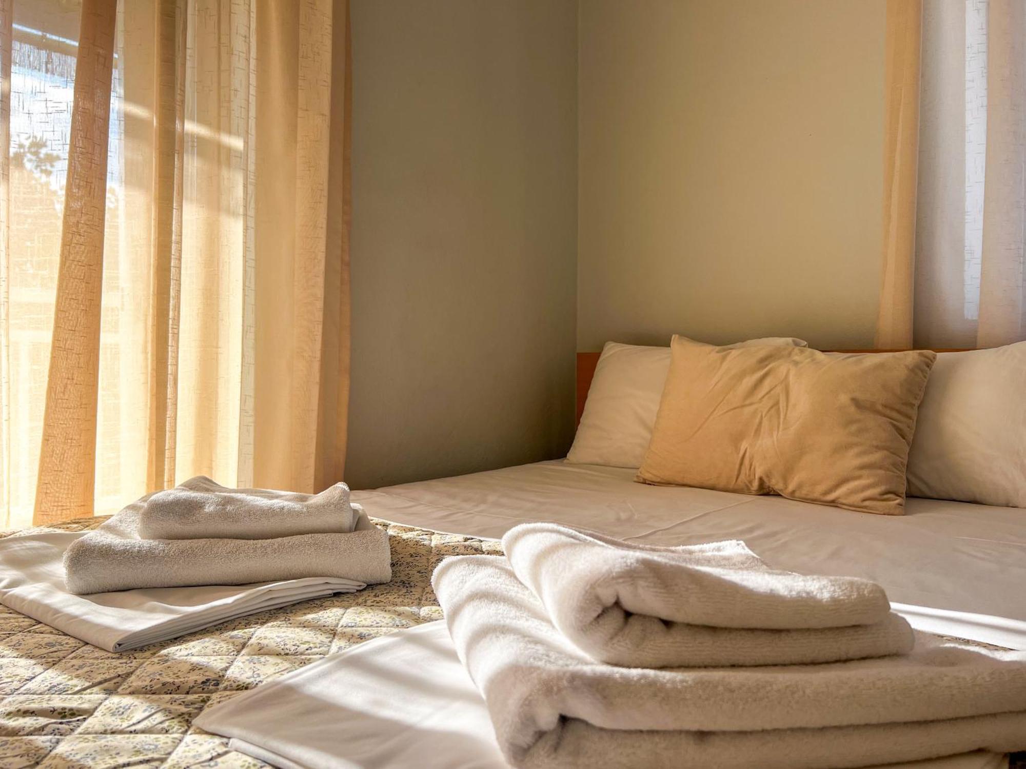 Prado Apartment Hotel Limin Litochorou Екстериор снимка
