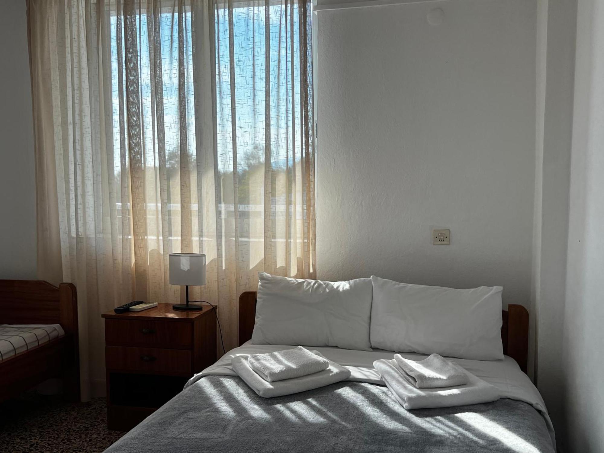 Prado Apartment Hotel Limin Litochorou Екстериор снимка